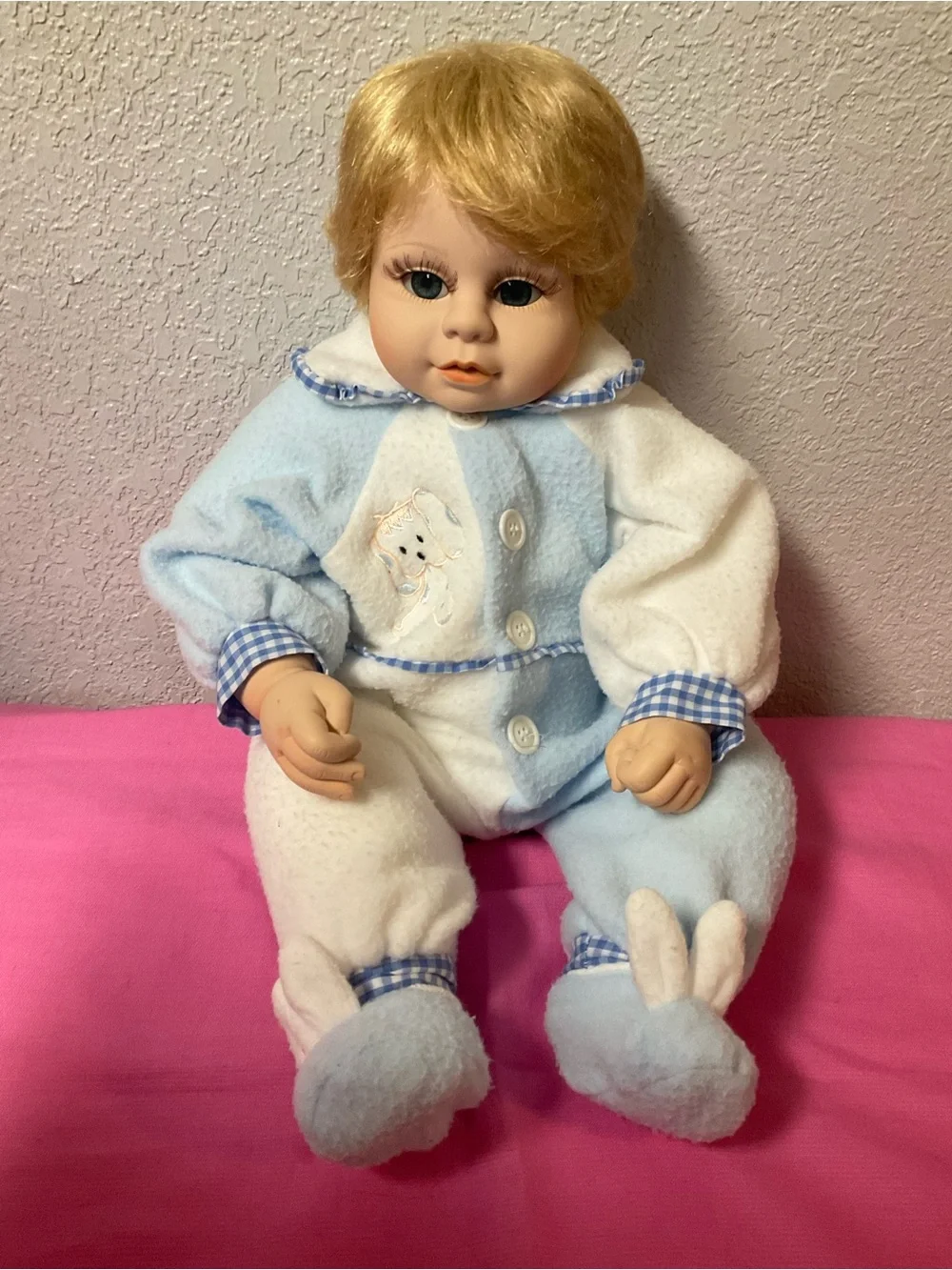 Vintage Heritage Mint Ltd. Porcelain And Cloth Girl Baby Doll 2000